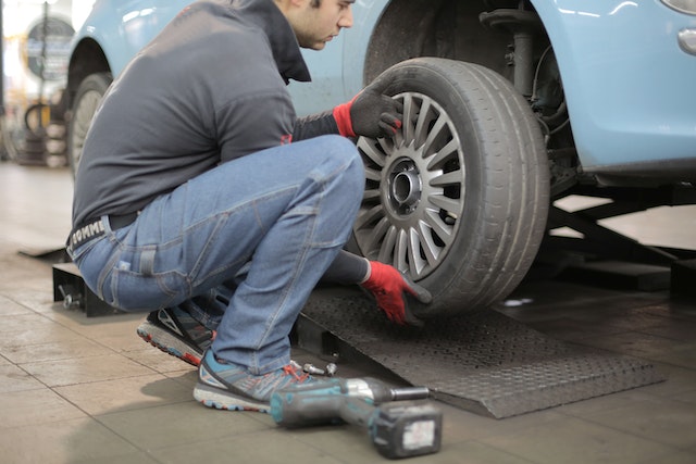 Rolling on Rubber: The Comprehensive Guide to Vehicle Tyres